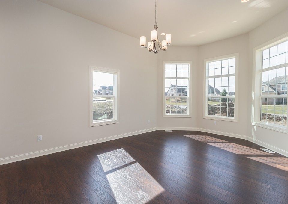 19780 Heron Pass Brookfield, WI Zillow