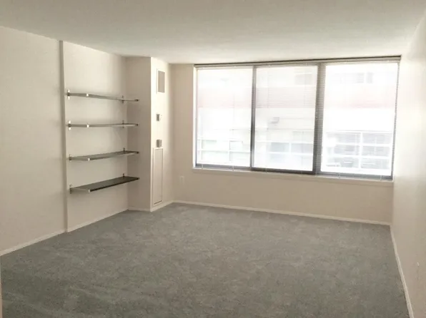 1301 20th St NW APT 217, Washington, DC 20036