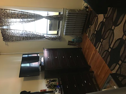 Rented by Metropolis International Realty Inc. | media 23