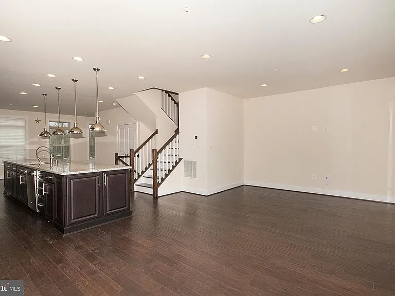 2912 Middleham Ct — Photo 2