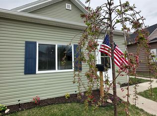 1815 Missouri Ave, Omaha, NE 68107