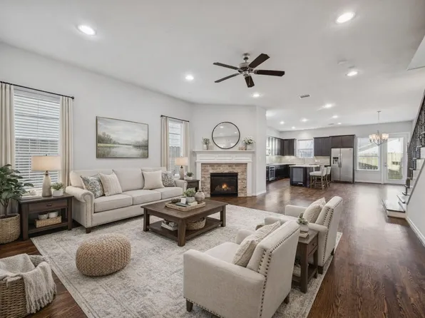 1113 E 27th St, Houston, TX 77009