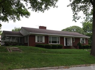 911 E Valley St, Red Oak, IA 51566