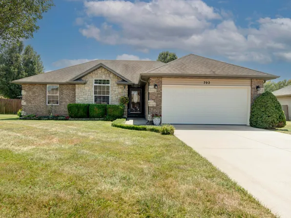 702 Sidney Lane, Willard, MO 65781