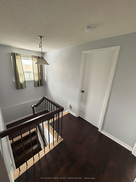 Brampton House for rent - 3 Bedrooms — photo 16