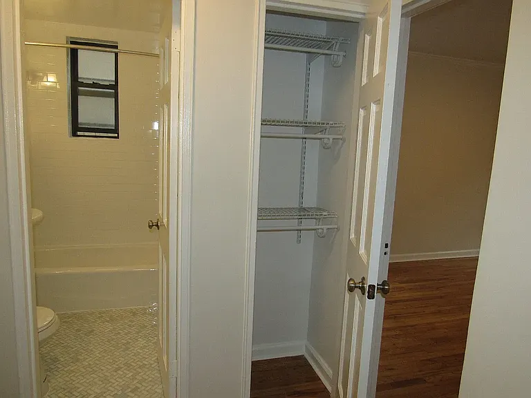 14345 Sanford Ave #203 — Photo 5