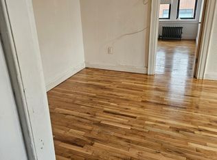 63-54 Fresh Pond Rd #3A, Ridgewood, NY 11385