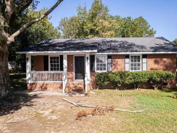 951 Meritt Dr, Pamplico, SC 29583