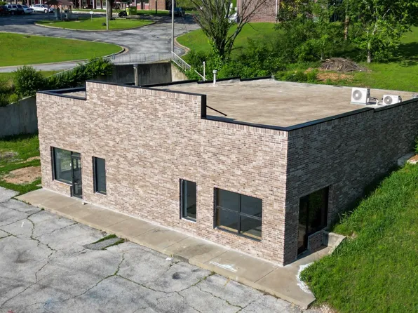 403 N Highway 59, Anderson, MO 64831