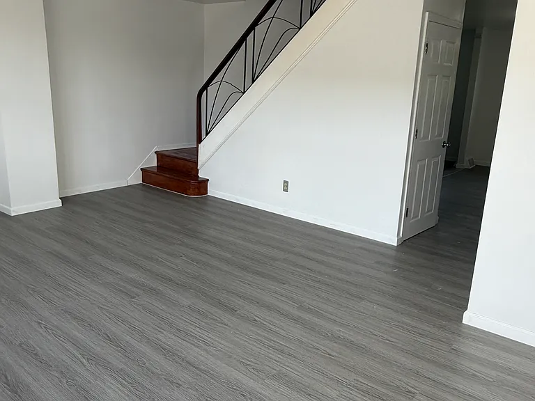 11828 Basile Rd — Photo 3