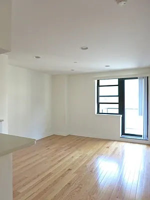 Rented by Bohemia Realty Group | media 4