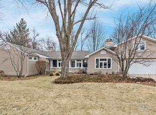 100 W Washington Blvd, Lombard, IL 60148