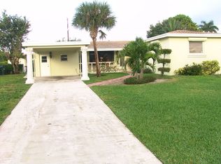 511 Angler Dr, Delray Beach, FL 33445