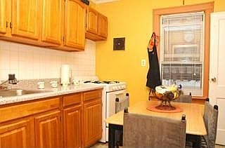 5th image of 1434 E 59th St