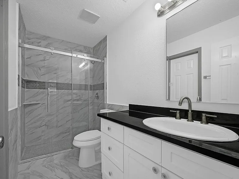 3515 Walden Dr — Photo 16