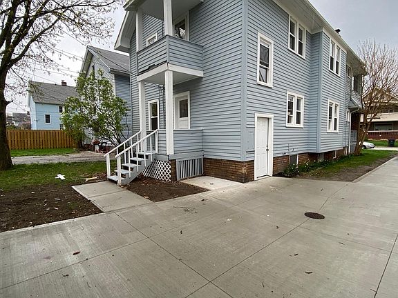 4th image of 2123 Wyandotte Ave #2123