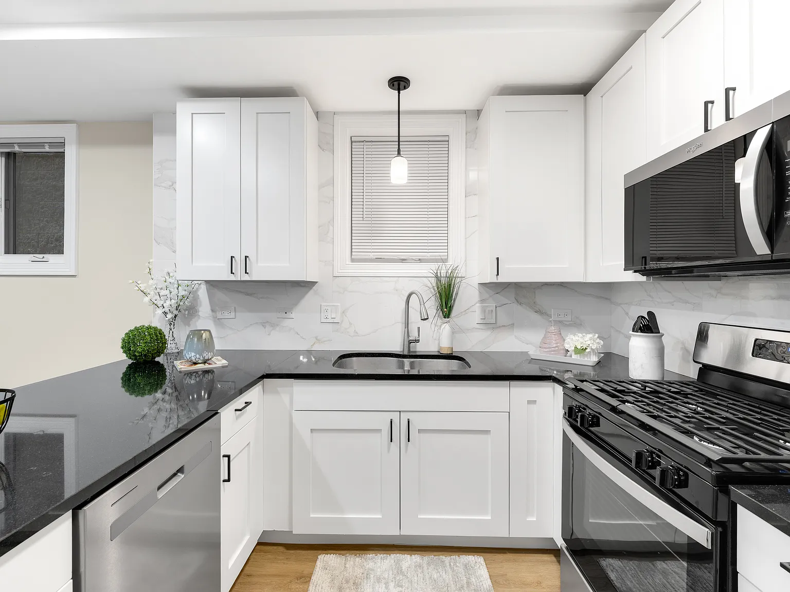 2 bed, 1500 sqft, $2,950 — Photo 4