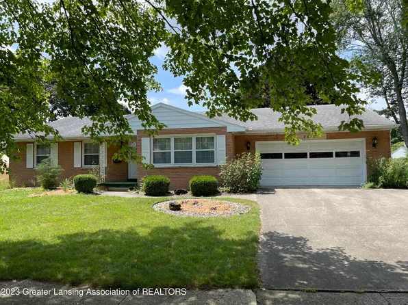 2529 Dunbar Dr, Lansing, MI 48906