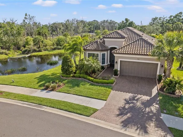 9765 Highland Park Pl, Palmetto, FL 34221