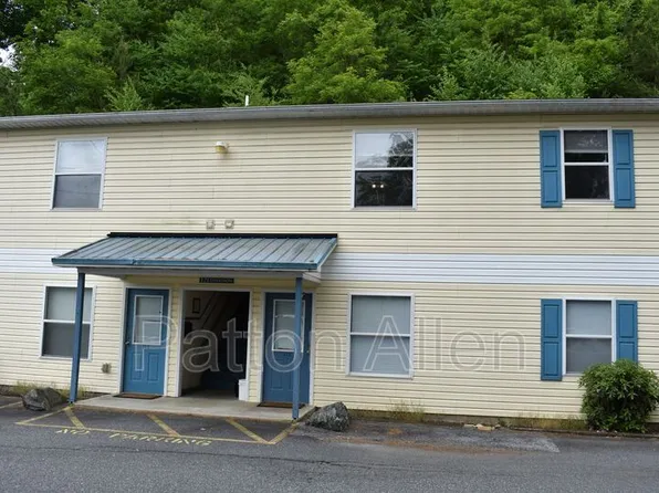 109 Citadel Dr APT 212, Cullowhee, NC 28723