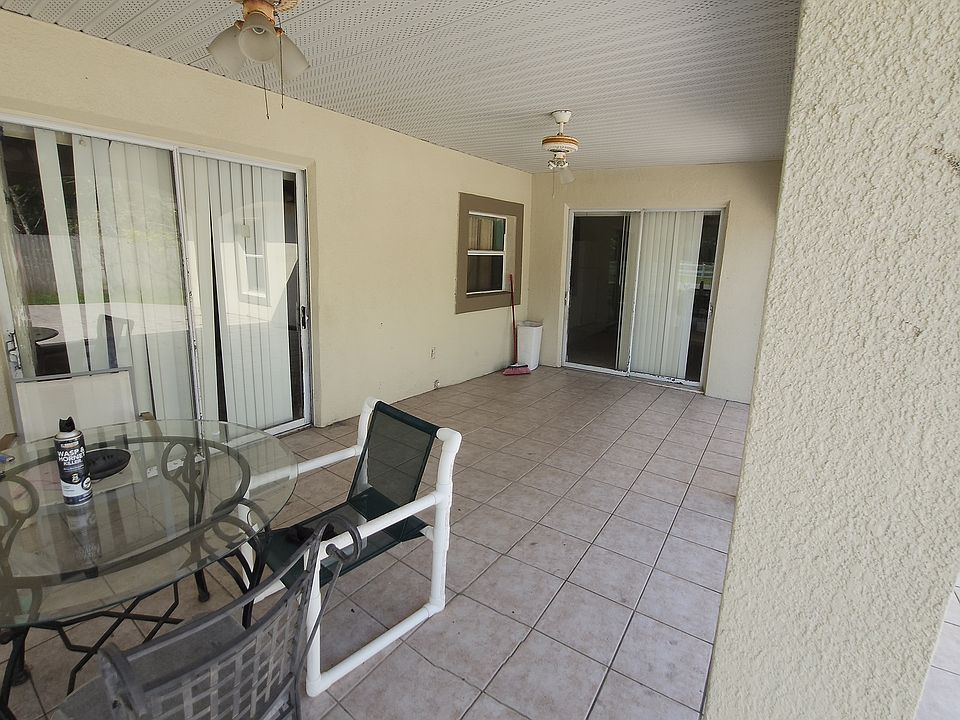 2nd image of 302 Chiquita Ct #1
