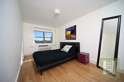 4th image of 25 -87 37th Street 4a #4A