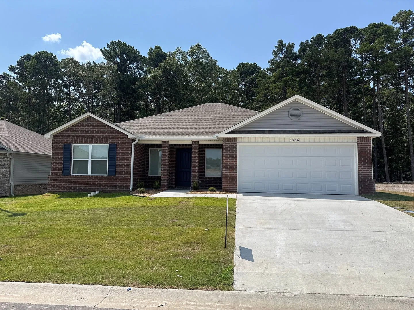 Your Next Chapter Starts Here! 4-Bedroom Home in Benton Pre-Leasing Now — Photo 3