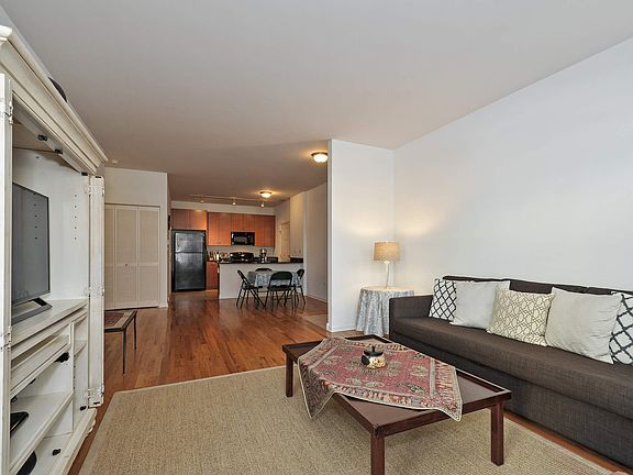 Living Room / Dining Room