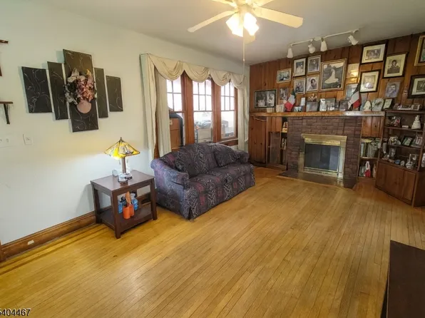 52 Passaic Ave, Livingston Twp., NJ 07039