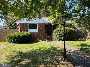 1311 Dandridge St, Fredericksburg, VA 22401
