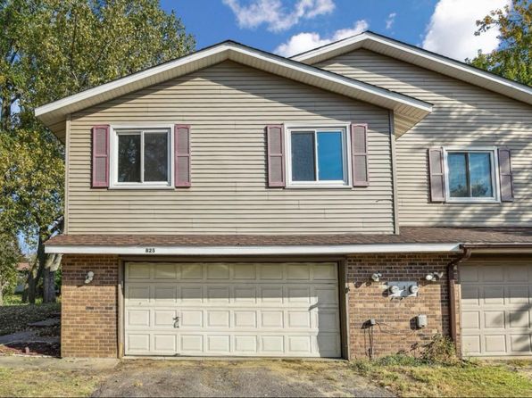 825 Clover Leaf Pkwy NE