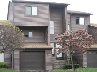 545 Montroyale Dr, Erie, PA