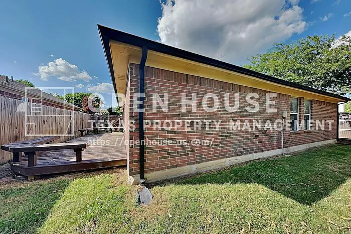 3108 Rustic Meadow Trl — Photo 18