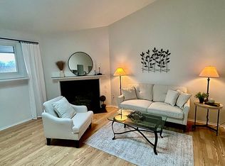 36 Highland Cir, Annandale, NJ 08801