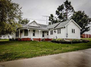 507 4th St, Union, IA 50258