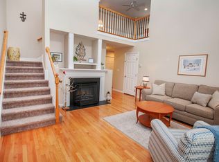 10 Sherwood Rd, Raymond, NH 03077