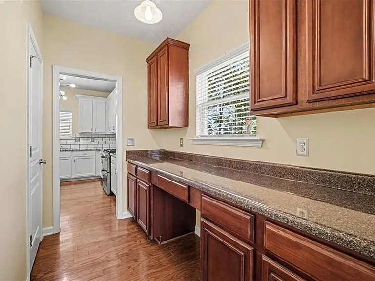 348 Darbys Run Ct — Photo 9