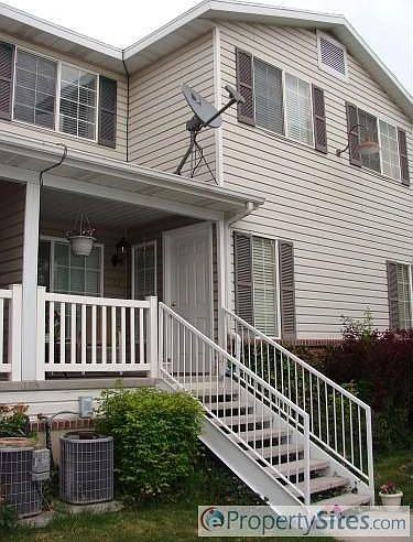 1st image of 266 E Millpoint Pl