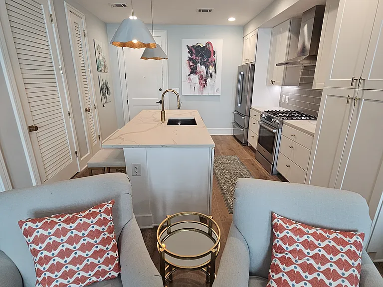 5 Gadsdenboro St #216 — Photo 3