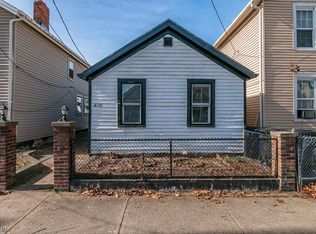 1610 E 34th St, Cleveland, OH 44114