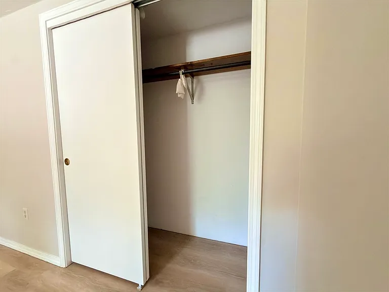 1 Annaberry Ln #1A — Photo 16