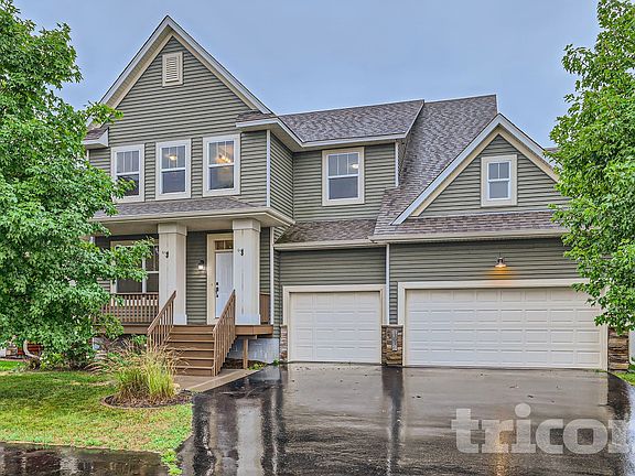 2nd image of 13936 Linnet St NW