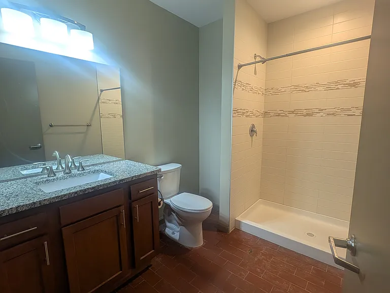 Seneca Street Lofts — Photo 16