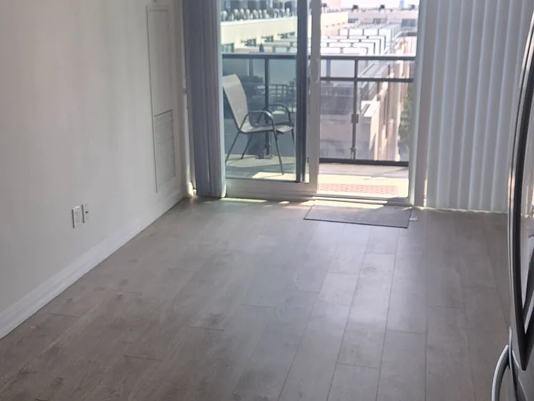 7895 Jane St N #317 — Photo 4