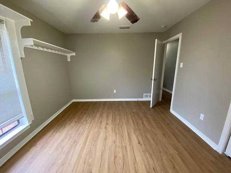 307 Wildwood Ln — Photo 7