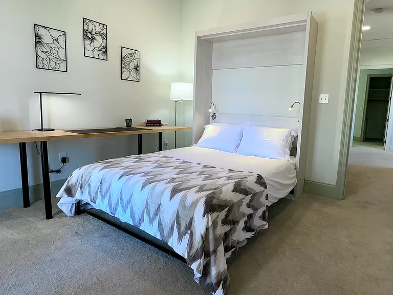 1656 Belmont Ave — Photo 32