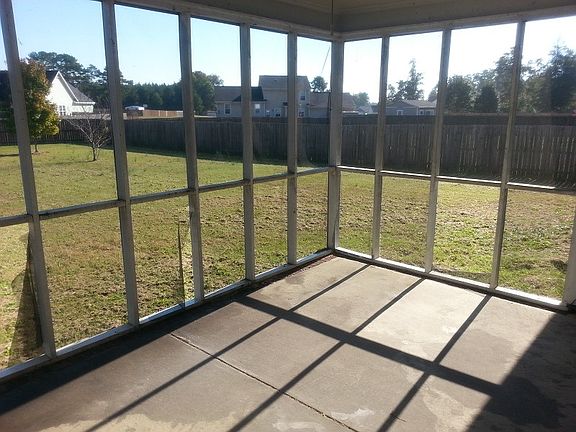 5th image of 108 Harvest Ln