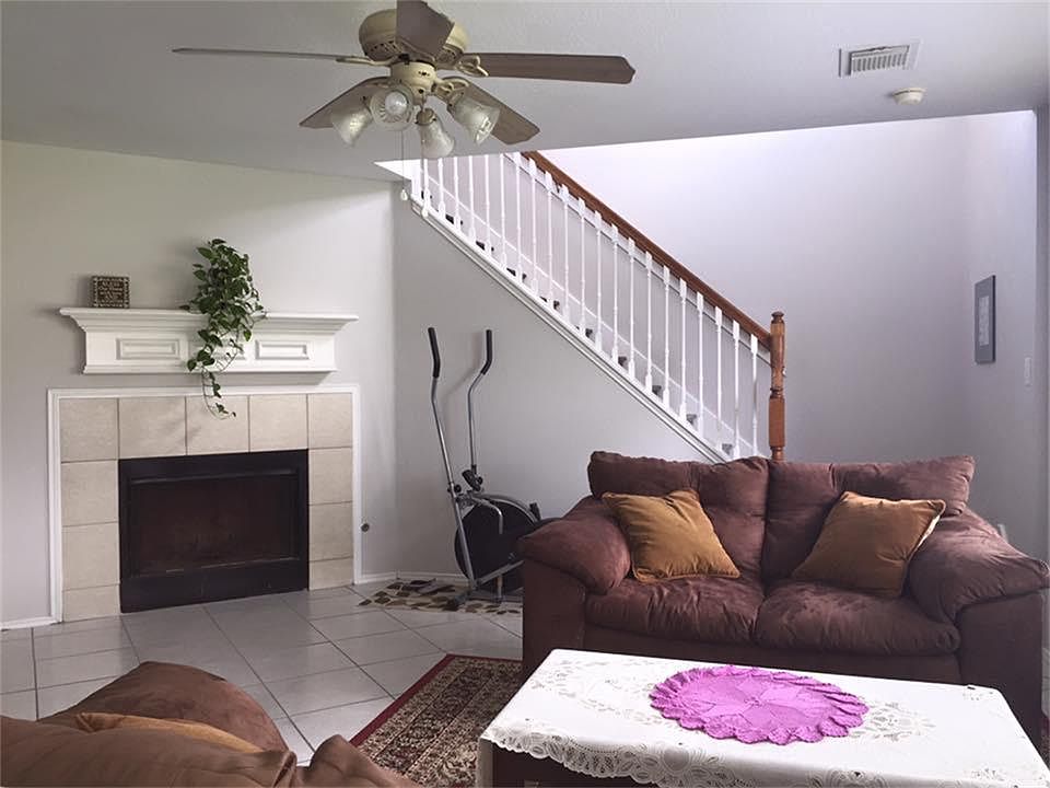 1st image of 5915 W Harrow Dr