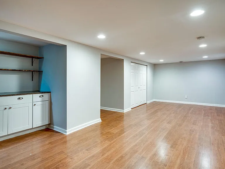539 Northcrest Dr — Photo 29