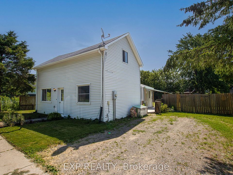 1st image of 190 Munroe St